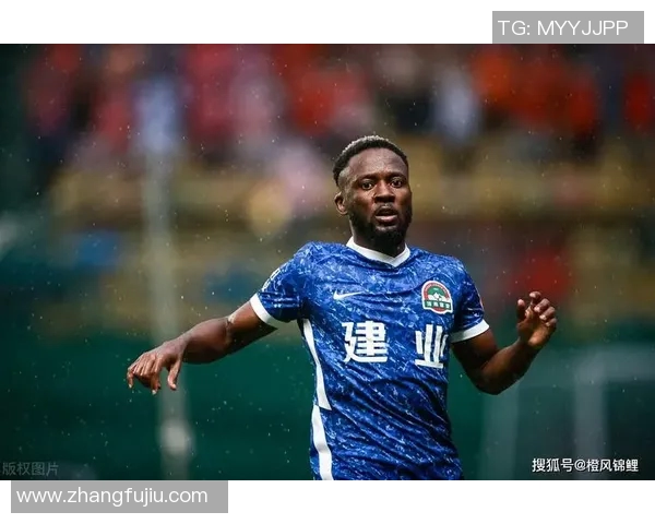 成都飞盘队与南京飞盘队赛后复盘分析灵活性表现与战术调整 成都飞盘队与南京飞盘队赛后复盘分析灵活性表现与战术调整